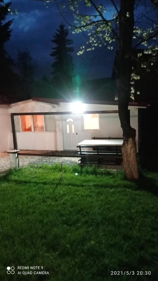 Ravne Apartman Visoko Eksteriør bilde